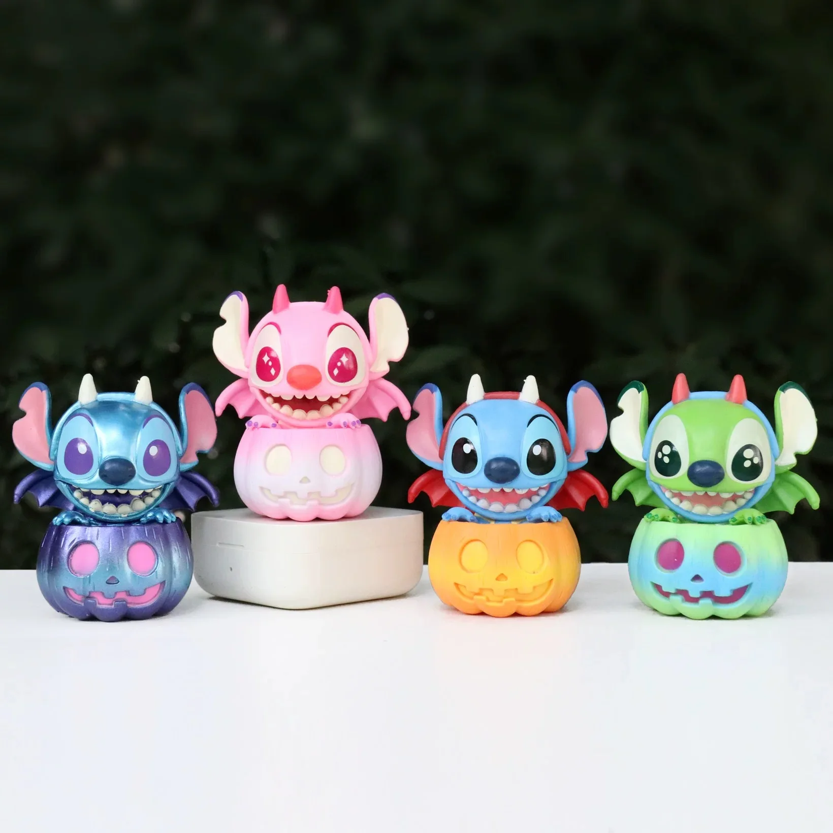 Mickey & Friends – Figurine Halloween Blind Box – Image 4